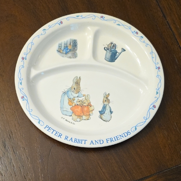 Peter Rabbit and Friends Divided Plate - Picture 7 of 10